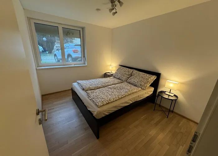 Studio University * גראץ